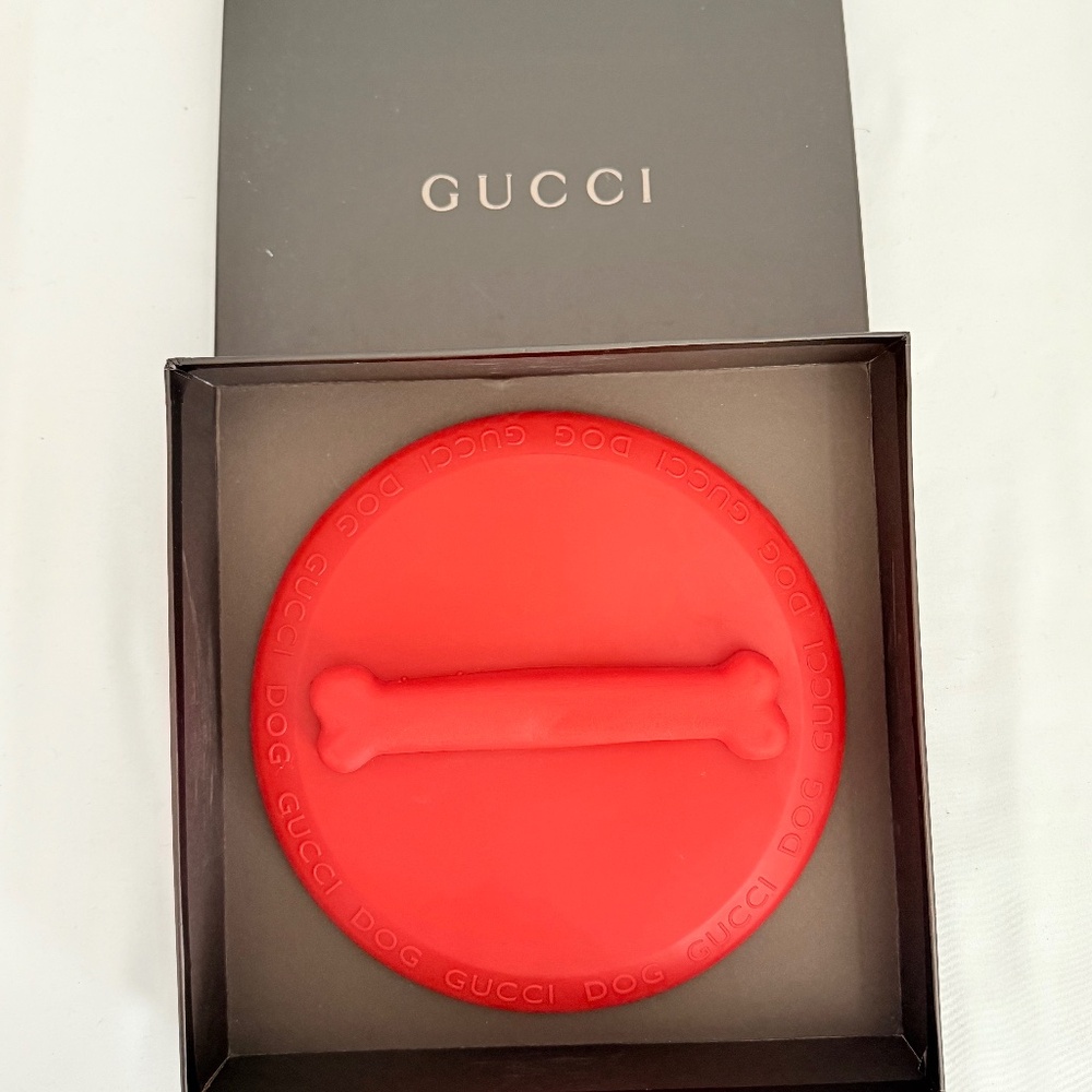 Gucci red Dog Frisbee